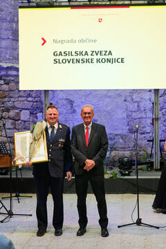 028_svecˇana seja 25